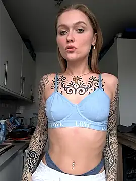 Snapshot of Goldloeckchen159 chatting on 02-12-26, 11:10 Goldloeckchen159 online show from 02-12-26, 11:10