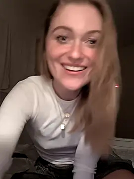 Snapshot of Goldloeckchen159 chatting on 01-18-26, 03:48 Goldloeckchen159 online show from 01-18-26, 03:48