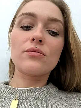 Snapshot of Goldloeckchen159 chatting on 02-21-26, 03:47 Goldloeckchen159 online show from 02-21-26, 03:47