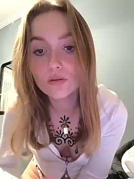 Snapshot of Goldloeckchen159 chatting on 02-14-26, 05:13 Goldloeckchen159 online show from 02-14-26, 05:13