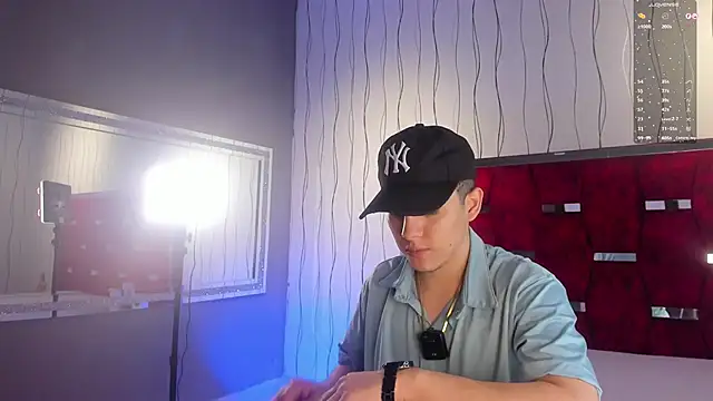 Brat  online show from 10-23-25, 09:13