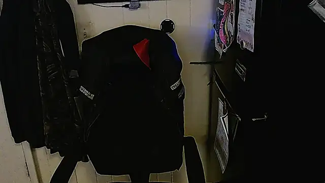 KrazyLegz online show from 11-14-25, 11:41