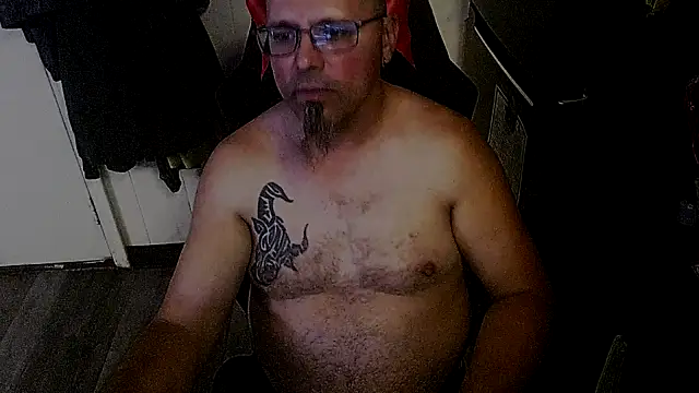 KrazyLegz online show from 10-14-25, 11:04