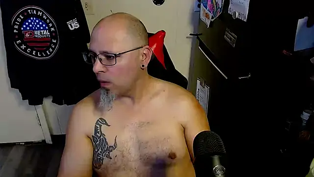 KrazyLegz online show from 02-14-26, 04:51