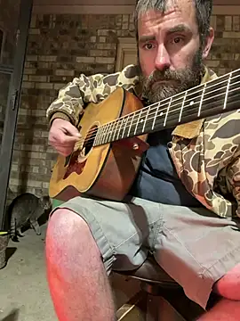 Snapshot of bigJohnson223 chatting on 02-24-26, 03:40 bigJohnson223 online show from 02-24-26, 03:40