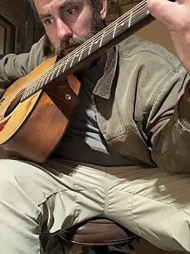 Snapshot of bigJohnson223 chatting on 03-01-26, 02:44 bigJohnson223 online show from 03-01-26, 02:44