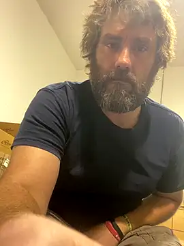 Snapshot of bigJohnson223 chatting on 11-24-25, 06:52 bigJohnson223 online show from 11-24-25, 06:52