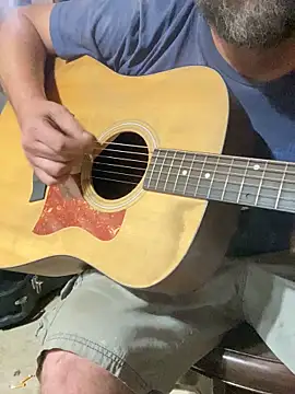 Snapshot of bigJohnson223 chatting on 10-26-25, 02:56 bigJohnson223 online show from 10-26-25, 02:56