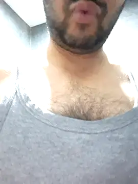 johny 69dxh online show from 12-14-25, 05:57