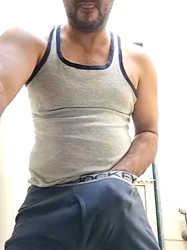 johny 69dxh online show from 12-16-25, 08:18