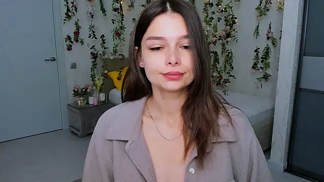 ContinentOfTranquility online show from 09-10-25, 01:04