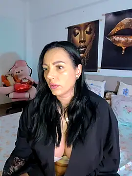 ReiyaRey online show from 04-02-26, 08:37