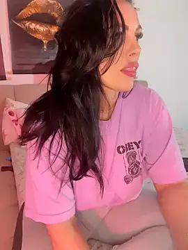 ReiyaRey online show from 02-25-26, 10:09