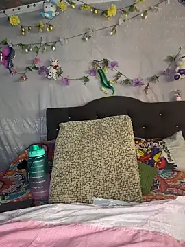 NinaGauther online show from 03-27-26, 03:13