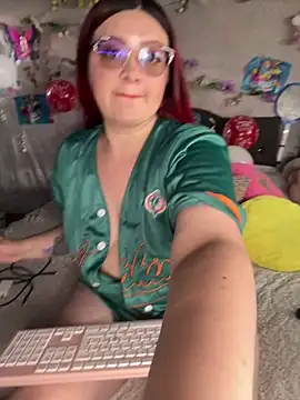 NinaGauther online show from 05-22-26, 02:59