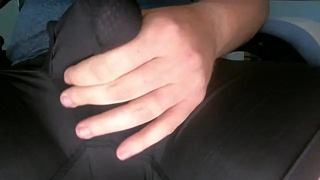Cyberdude406 online show from 11-19-25, 04:07