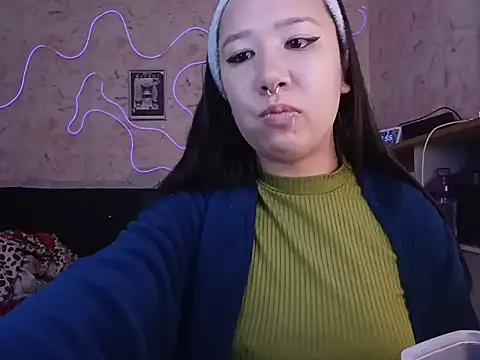 Japabaixinha online show from 06-18-26, 04:56
