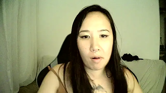 Snapshot of Japabaixinha chatting on 03-21-25, 12:29 Japabaixinha online show from 03-21-25, 12:29