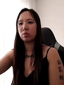 Snapshot of Japabaixinha chatting on 02-10-25, 12:29 Japabaixinha online show from 02-10-25, 12:29