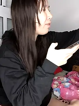 Snapshot of Japabaixinha chatting on 09-12-25, 04:51 Japabaixinha online show from 09-12-25, 04:51