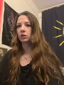 Snapshot of Lori_Foxy chatting on 12-16-24, 08:05 Lori Foxy online show from 12-16-24, 08:05