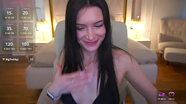Snapshot of MilaSecrett chatting on 05-04-26, 01:25 MilaSecrett online show from 05-04-26, 01:25
