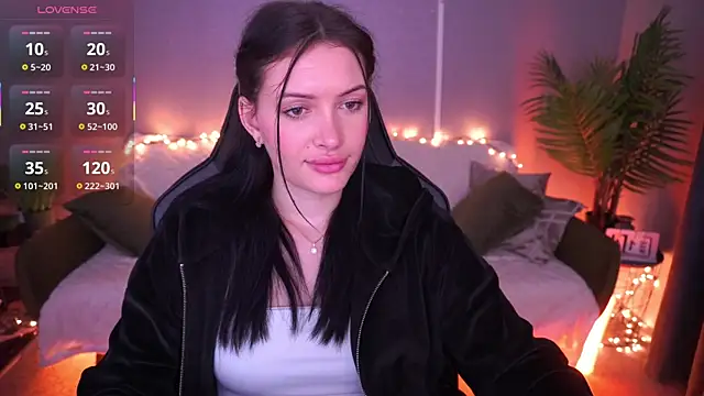 MilaSecrett online show from 03-14-26, 01:50