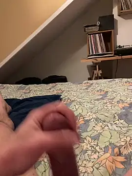 LivingLegend1978 online show from 02-24-25, 09:21