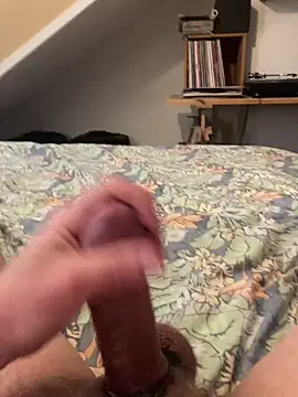 LivingLegend1978 online show from 02-26-25, 09:01