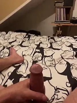 LivingLegend1978 online show from 09-17-25, 05:59