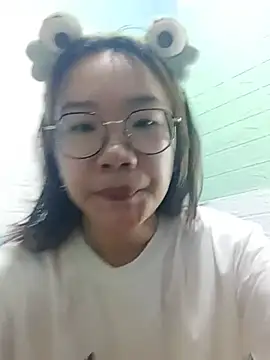 Snapshot of Nanoko chatting on 05-31-26, 04:46 Nanoko online show from 05-31-26, 04:46