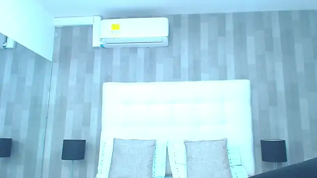 LeahMillerr online show from 11-29-25, 12:49