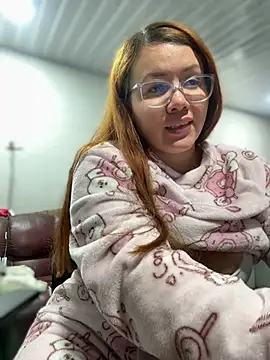 Snapshot of solecito_22 chatting on 02-15-26, 03:40 solecito 22 online show from 02-15-26, 03:40