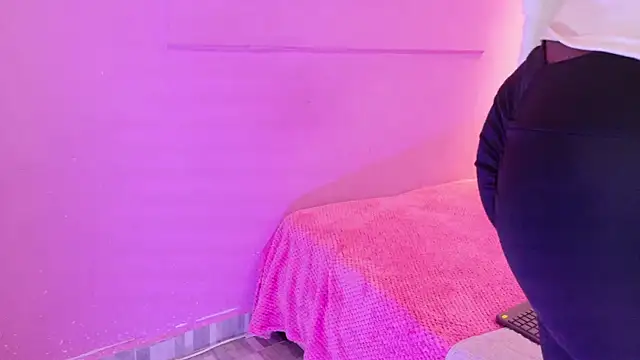 LoveQueen2 online show from 03-03-26, 12:01