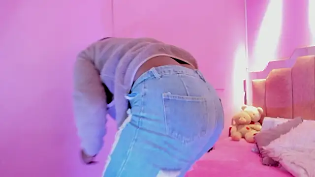 LoveQueen2 online show from 02-20-26, 11:45