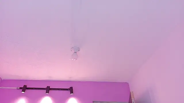 LoveQueen2 online show from 03-26-26, 11:30