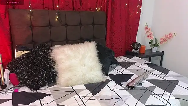 Majuu   online show from 10-07-25, 11:44