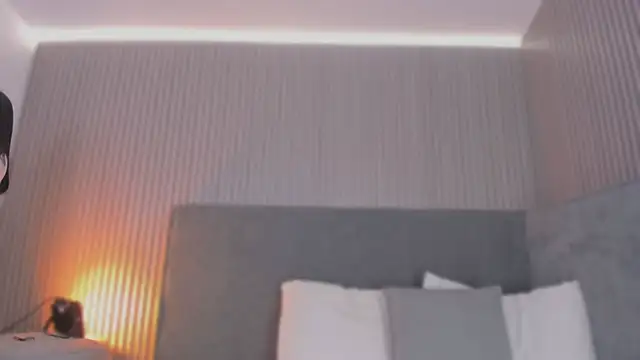 emelie 89 online show from 02-10-26, 12:26