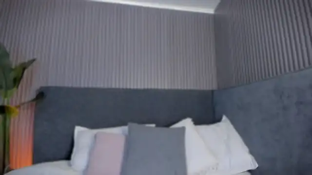 emelie 89 online show from 05-15-26, 01:31