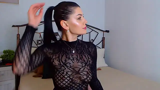 YvonneEverlee online show from 02-01-25, 08:58