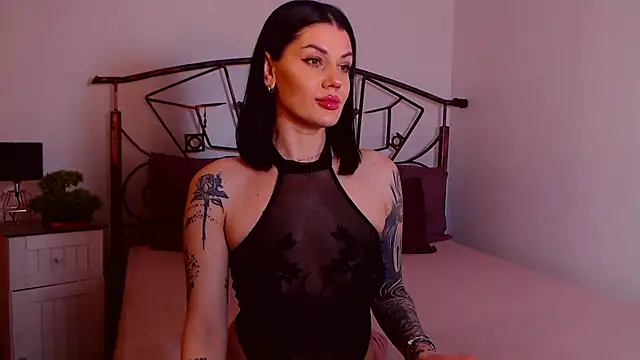 YvonneEverlee online show from 01-09-26, 08:38