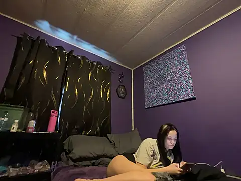 skinwalkingzombie online show from 02-07-25, 06:13