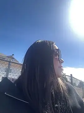 skinwalkingzombie online show from 04-21-26, 08:59