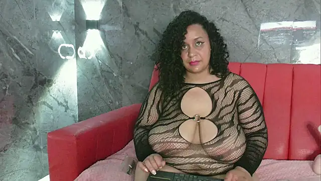 Danielaa a online show from 11-07-25, 10:46