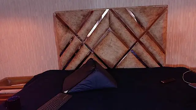 Danielaa a online show from 09-24-25, 08:26