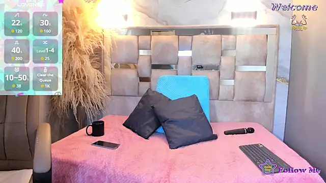 Danielaa a online show from 05-10-26, 11:50