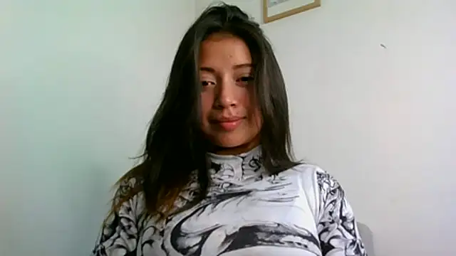 Snapshot of katherodriguezx chatting on 06-11-26, 09:01 katherodriguezx online show from 06-11-26, 09:01