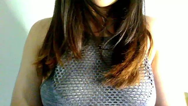 Snapshot of katherodriguezx chatting on 05-21-26, 09:34 katherodriguezx online show from 05-21-26, 09:34