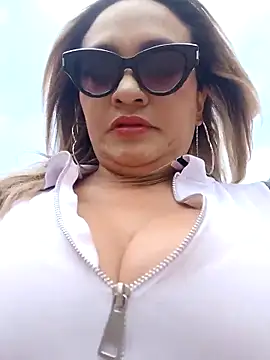 Afroditecash online show from 10-11-25, 06:42