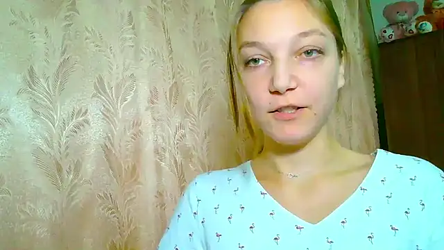 EmillyPlay online show from 11-11-25, 09:04